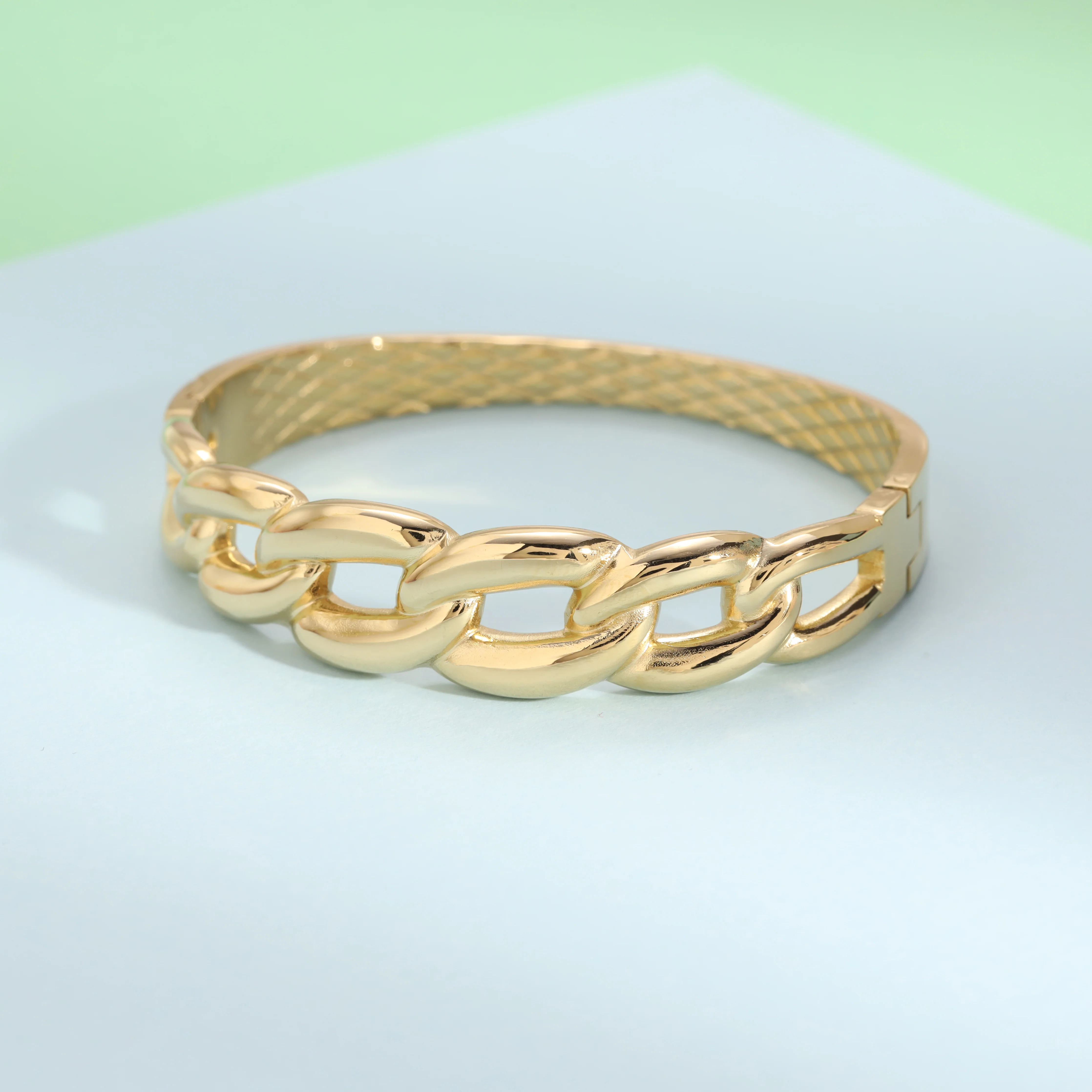 13mm Damen Armreifen Armband aus Edelstahl - Vergoldet - Image 3