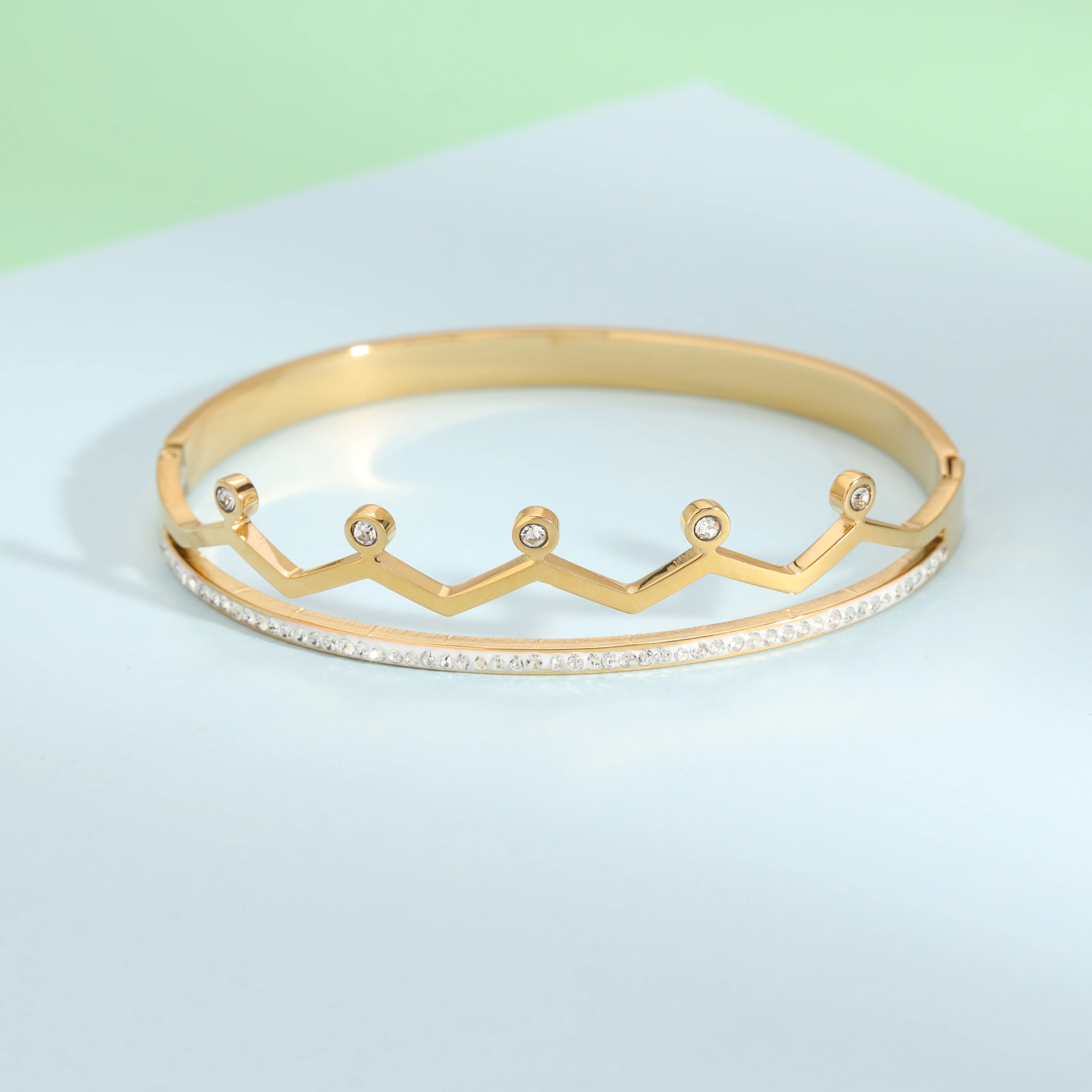 5mm Damen Armreifen Armband Krone Strass - Vergoldet - Image 3