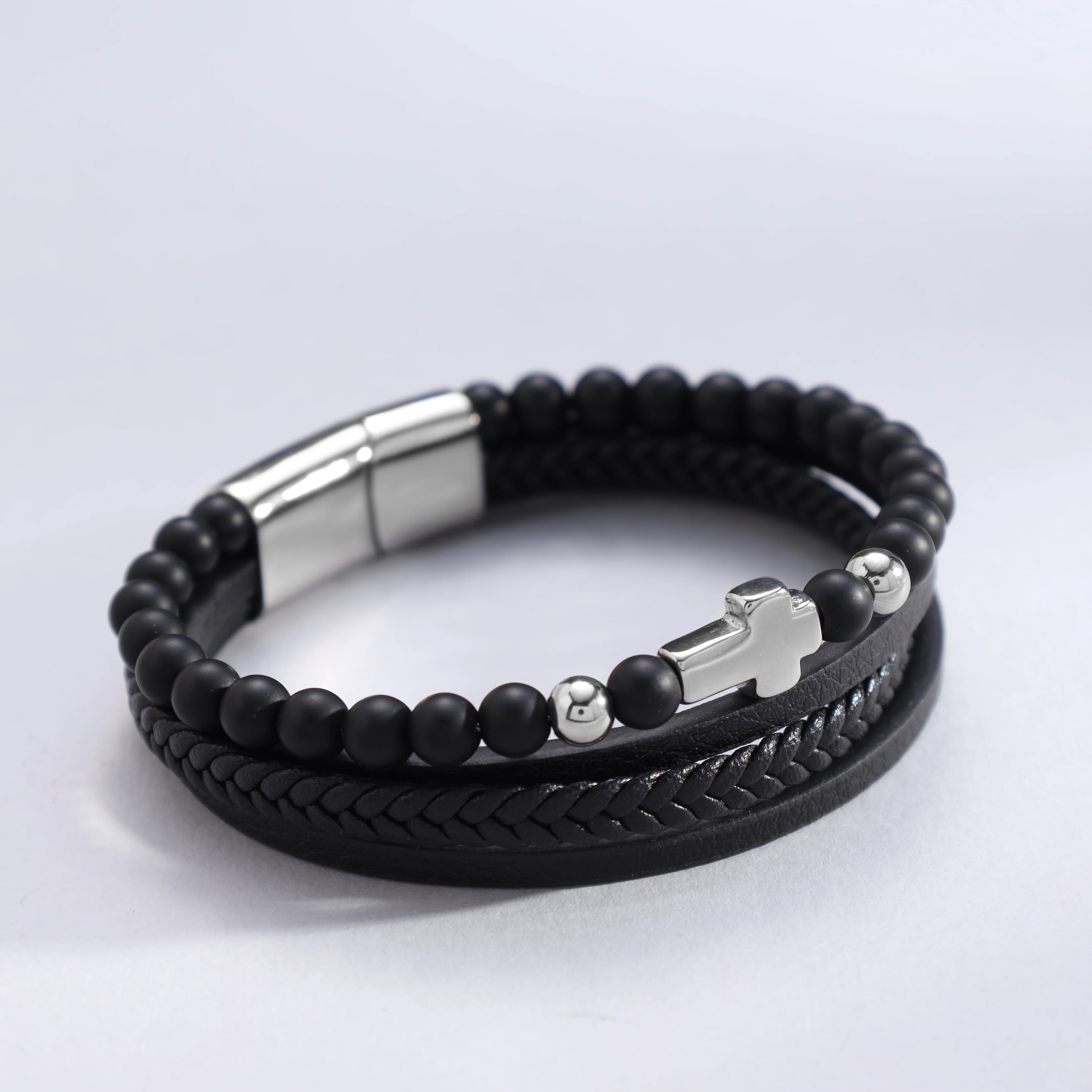 Lederarmband mit Perlen & Kreuz Motiv / Verschluss aus Edelstahl - Image 4