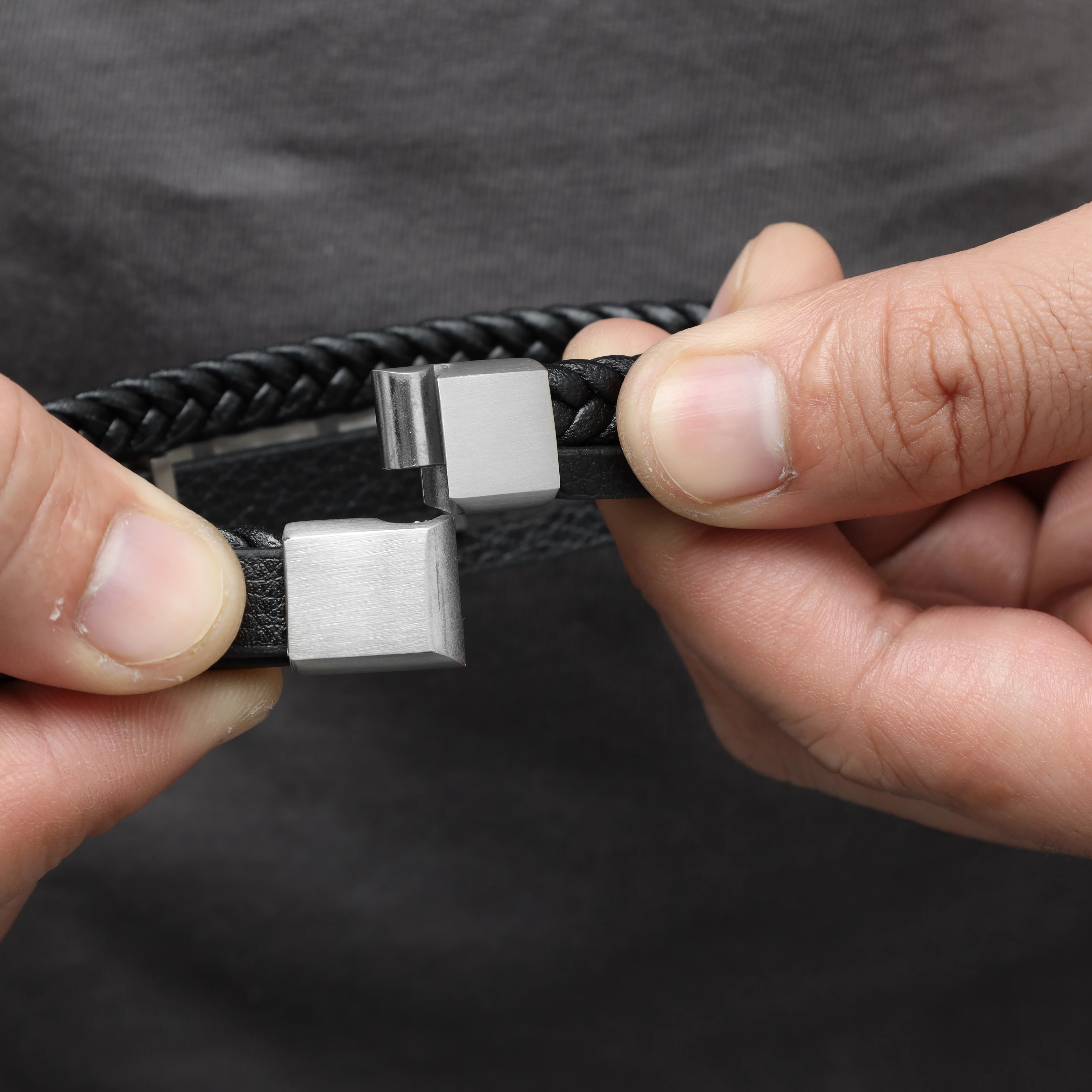 Lederarmband mit Santorini Motiv / Verschluss aus Edelstahl - Image 3