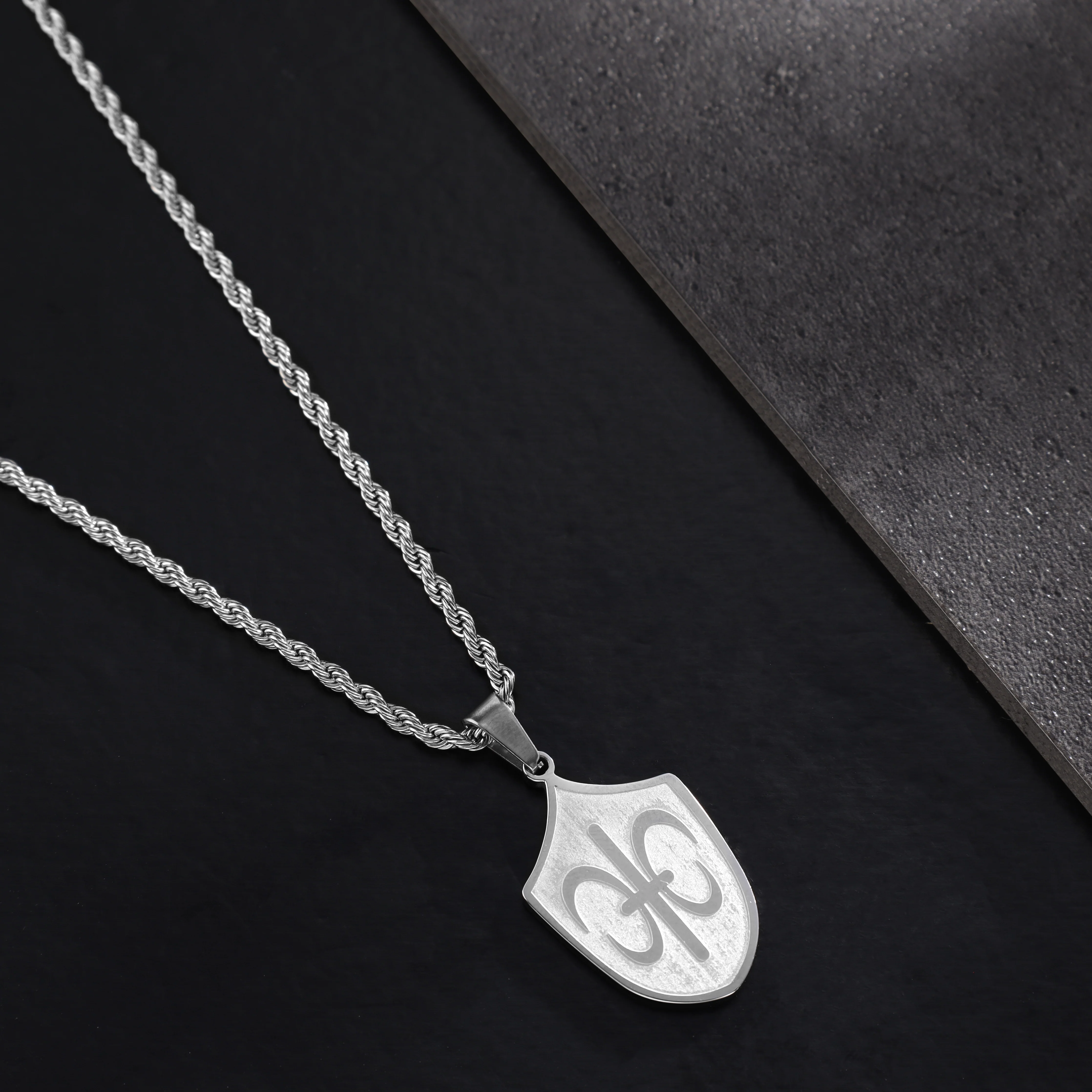 Set Kordelkette Rope Chain mit Lilie Anhänger aus Edelstahl - Image 3