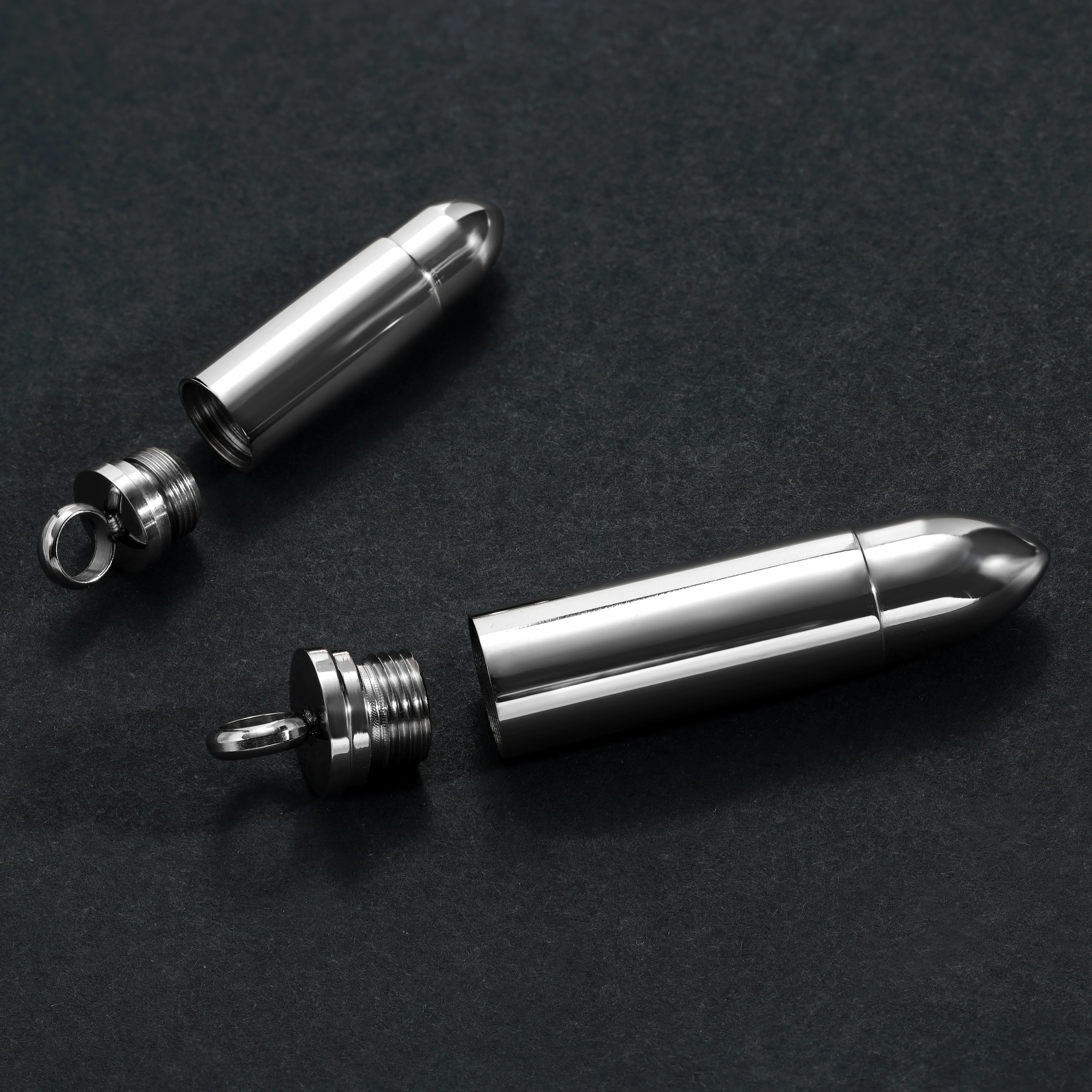 Verschiedene Anhänger aus Edelstahl 2 Bullet / Löwe Flügel / Patrone Bullet - Image 4